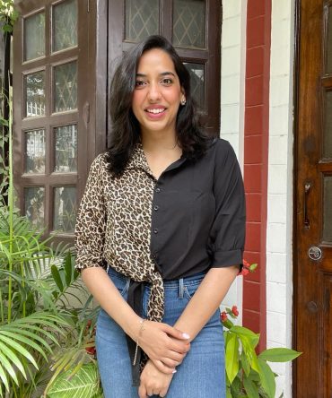 Half Animal printed Knot Top 2