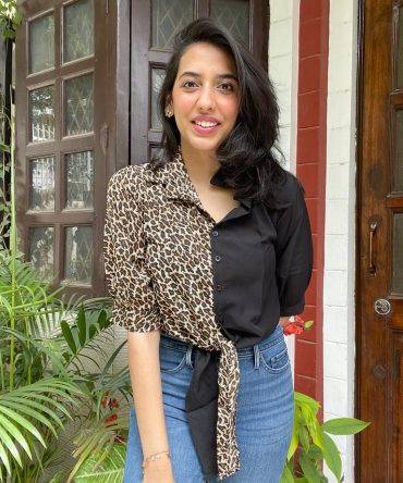 Half Animal printed Knot Top