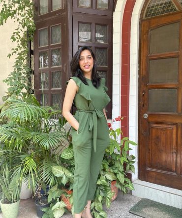 Green Jumpsuit with Pockets 2