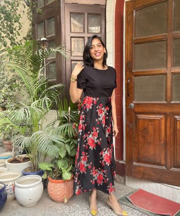 Border Printed Maxi Dress – Black 2