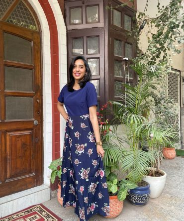 Border Printed Maxi Dress – Navy