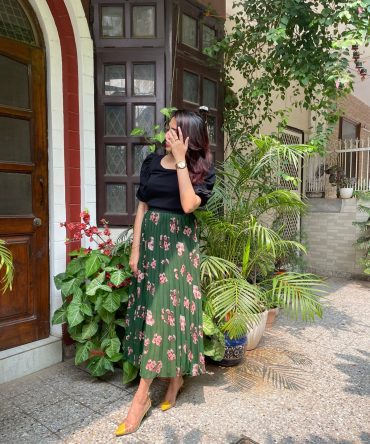 Summer Time Top – Black 2