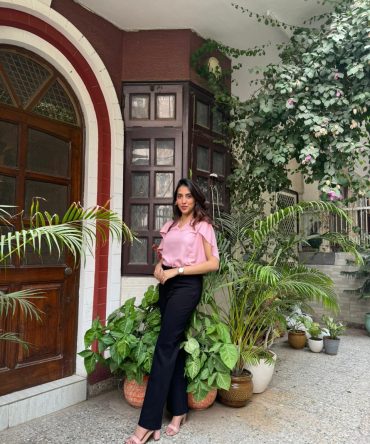 Manifesting CEO Top- Pink