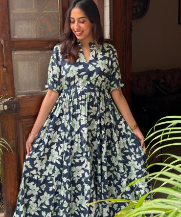 Maternity Serene Tiered Maxi (Luxe Collection) – Blue