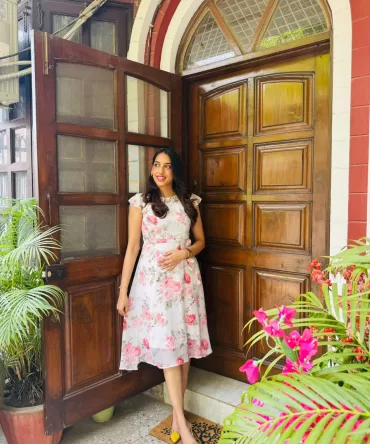 Delicate Daisy Dress- White 2