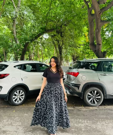 Athena Net Tshirt – Black