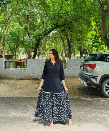 Black Striped Palazzo (Free Size) 2