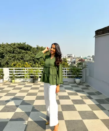 Delight Tiered Top – Green 2