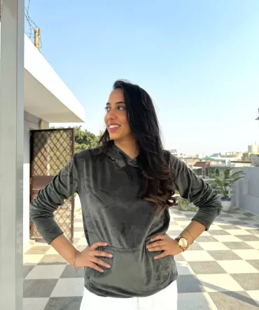 Rich Velvet Hoodie – Olive 2