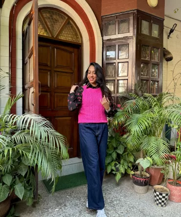 Sleeveless Cable Knit Jumper (Free Size) – Pink 2