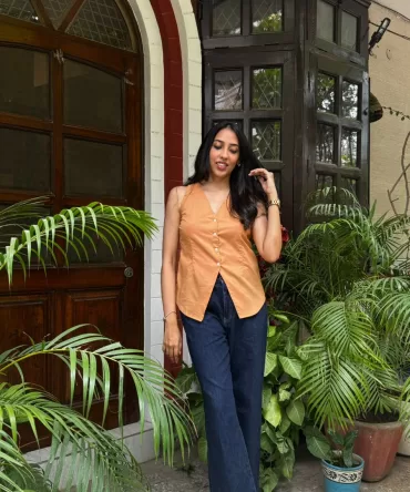 Chic Cotton Waistcoat – Beige