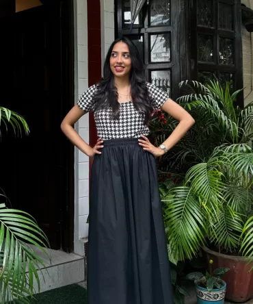 Babe Solid Cotton Skirt – Black (Premium Collection) 2