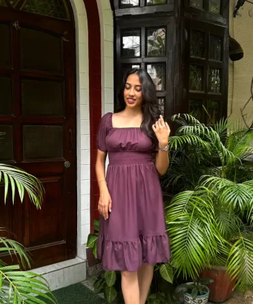 Muse Smocked Dress – Wine 2