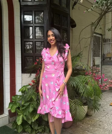 Romantic Ruffles Date Dress – Pink 2