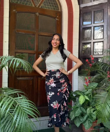 Floral Frill Wrap Skirt (Free Size) – Black